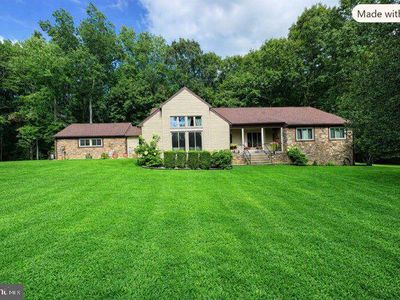 8995 Hillary Ct