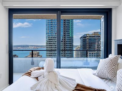 300 Virginia St #1911