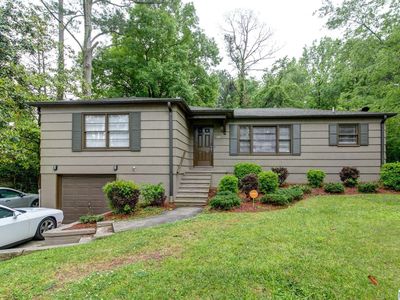 325 Robertson Ave