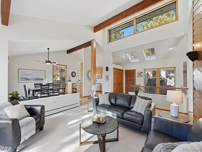 1375 Southridge Court