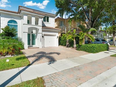 11583 NW 69th Ter