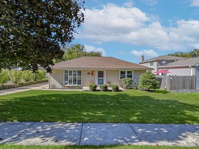 1048 Hermes Ave