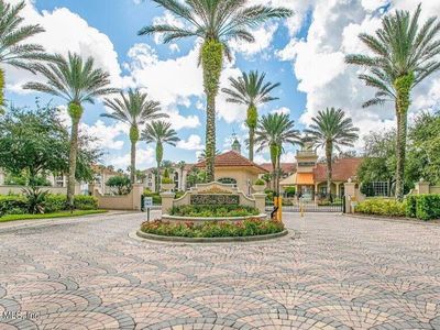 13846 ATLANTIC Boulevard UNIT 203