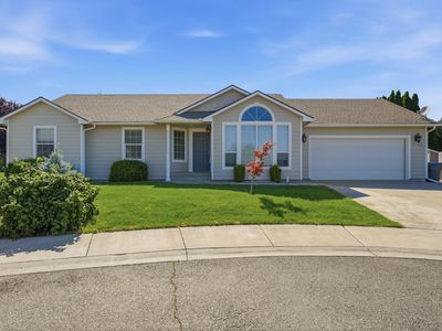 1793 Maui Dr