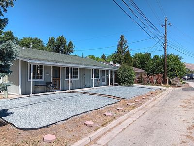 1904-1908 N Stewart St