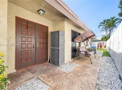7433 SW 13TH Street SW