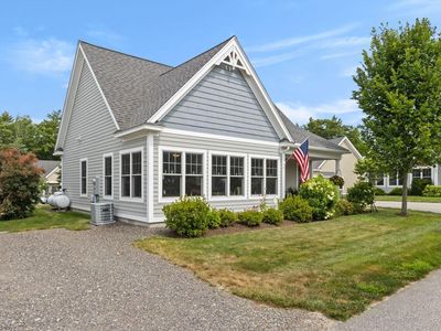 2 Natanis Lane