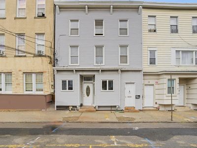 13 Cottage St