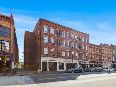 94 Washington Street APT 20