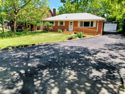 N537 Sunset Ave
