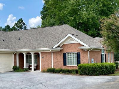 4752 Rose Arbor Dr NW