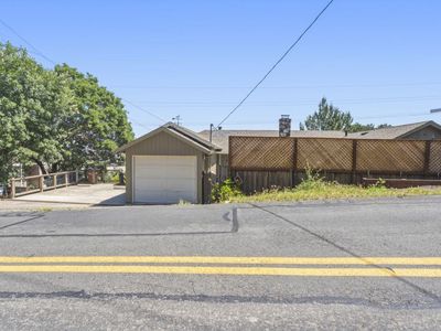 111 Altena Street