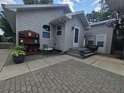 701 N Auburn Ave