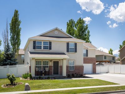 6733 W Mary Leizan Ln