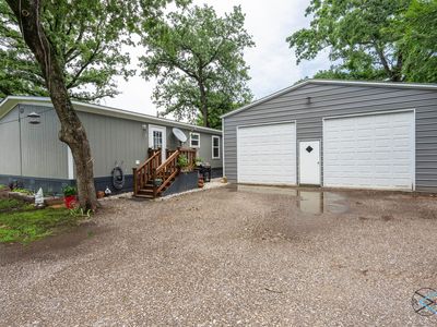 Property at 200 Pecos Dr, Mabank, TX