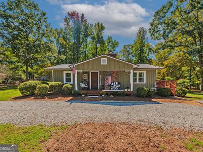 991 Lakeshore Rd