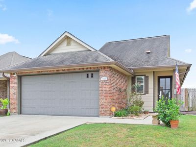 402 Highland View Dr