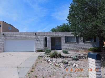 926 Matador Dr SE