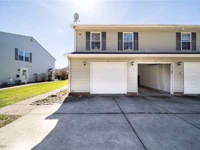 8107 Independence Dr APT B