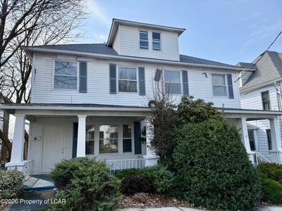 22 George St