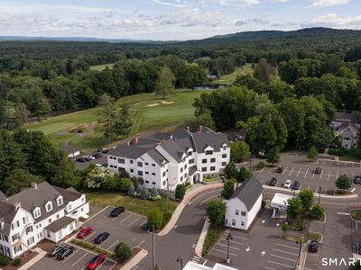 788 Farmington Avenue #102