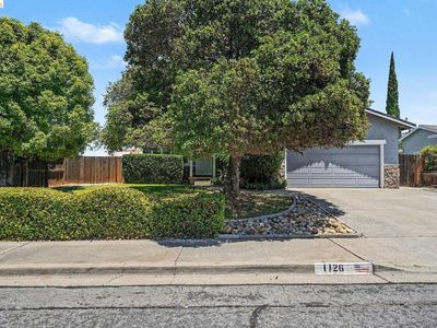 1126 Mission Dr