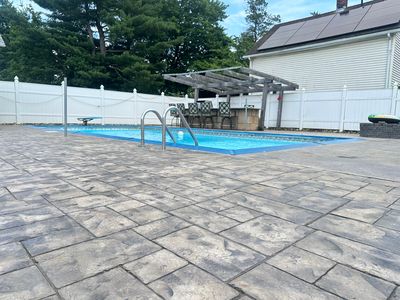 27 Woodbridge Avenue