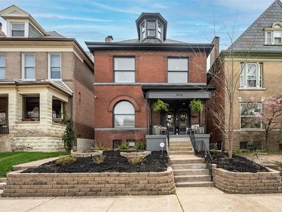 3918 Cleveland Ave