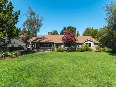 4247 Encinas Dr