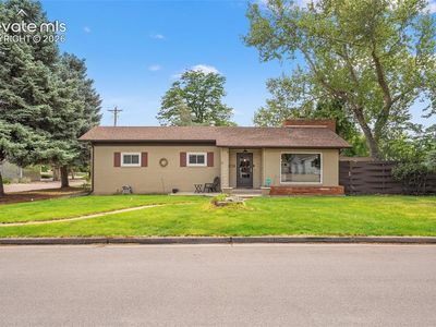 1382 Allison Ave