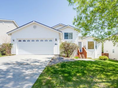 1810 NW Bella Vista Dr