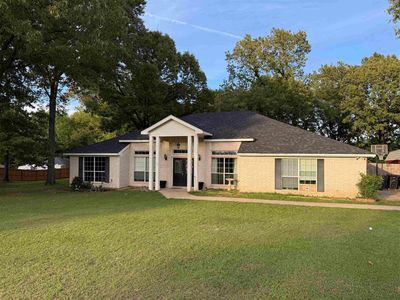 Property at 125 Spring Dr, Marshall, TX