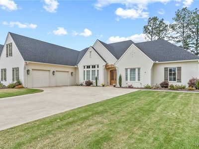 5870 Carleton Park Cir