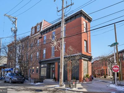 2233 Grays Ferry Ave