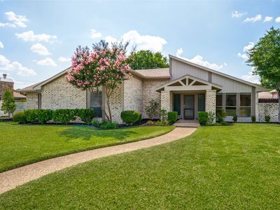 2005 Stain Glass Dr