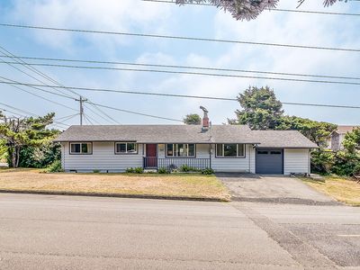 Property at 507 NW 12th St, Newport, OR