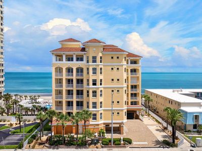 3343 S Atlantic Ave APT 204