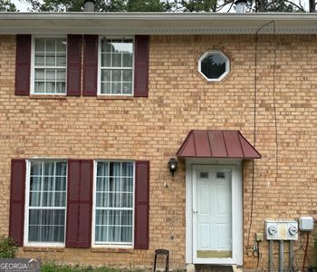 1112 Windgate Cir NW