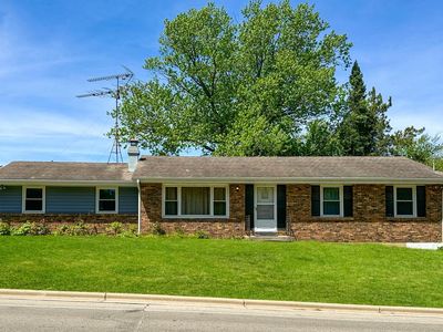 544 Sunset Vale