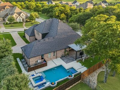 1 Hale Ct