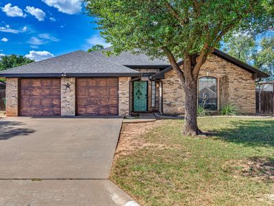 5818 Whitecastle Ln