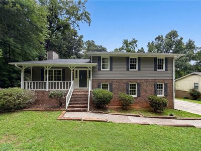 Property at 6486 Lynn Dale Ln, Morrow, GA