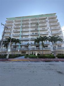 7620 Carlyle Ave APT 502