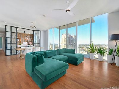 610 E MARKET ST #2816