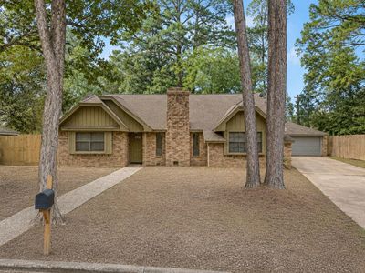 208 Cliffbrook Ln