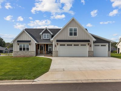 1029 Lancaster Ct