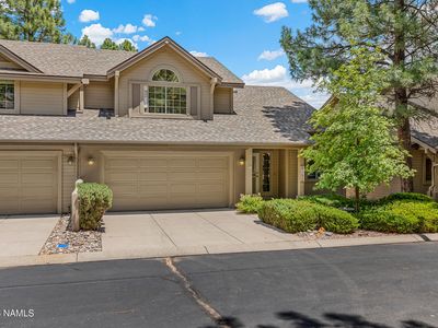 6190 E Mountain Oaks Dr