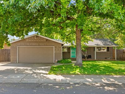 3219 Smathers Way