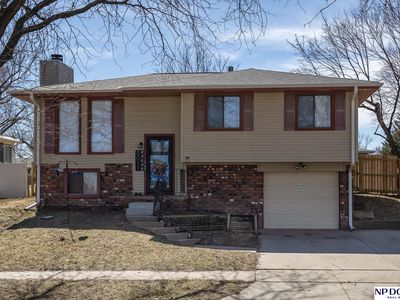 5011 W Saint Paul Ave