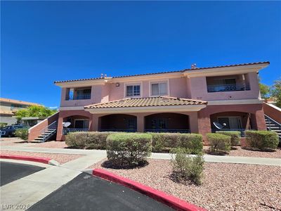 300 Amber Pine St APT 207